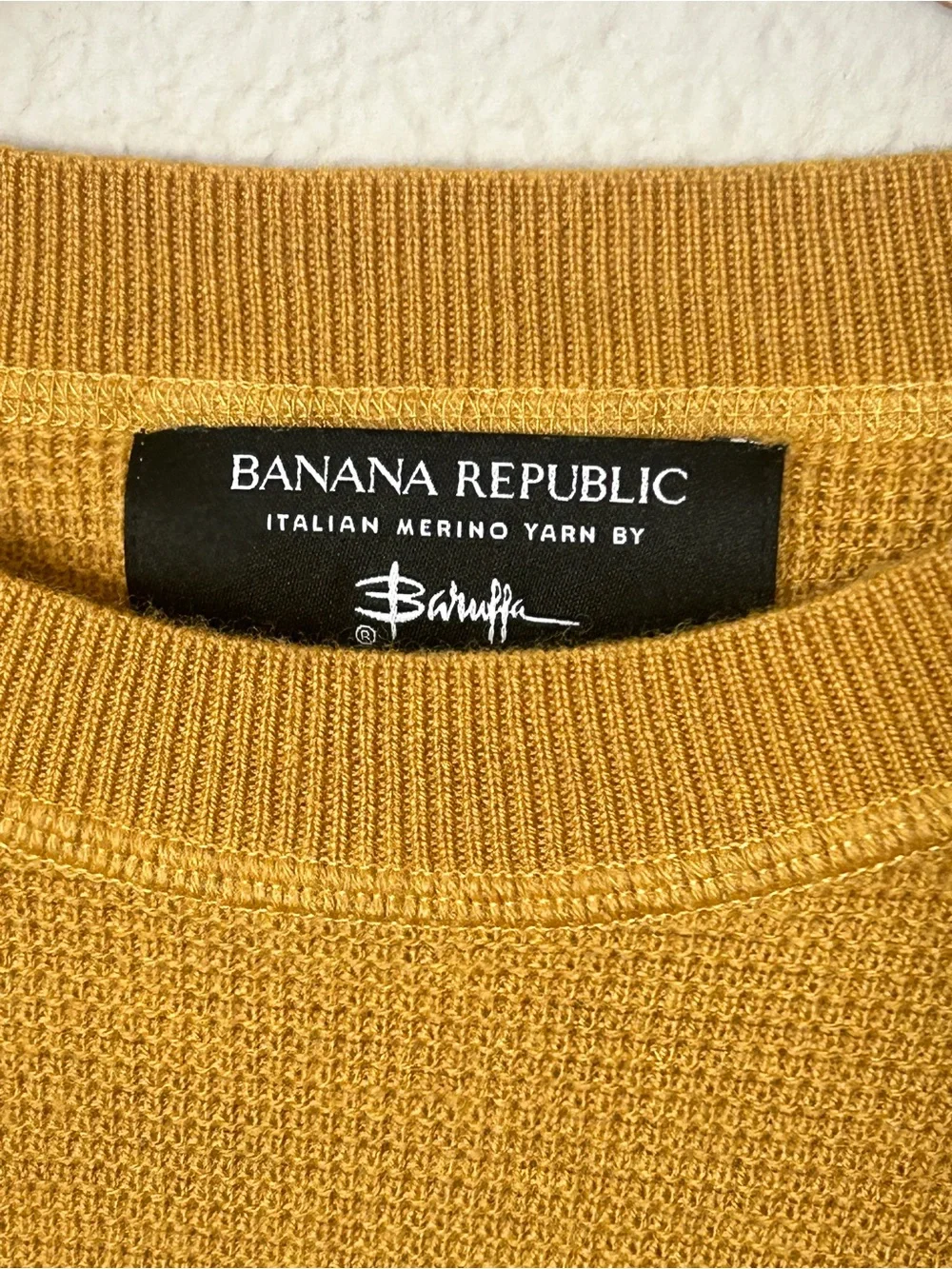 Banana Republic Italian Merino Wool by Baruffa Sweater, Yellow Heather, Large